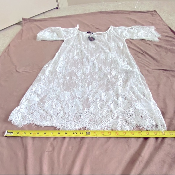 AvidLove woman’s Sexy Lace swimsuit Cover-up. Size Medium. NWT - Picture 13 of 16